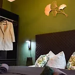 Apartment Moderne Uni-apartment: Zentral Mit Netflix, Wlan Und Vollausstattung