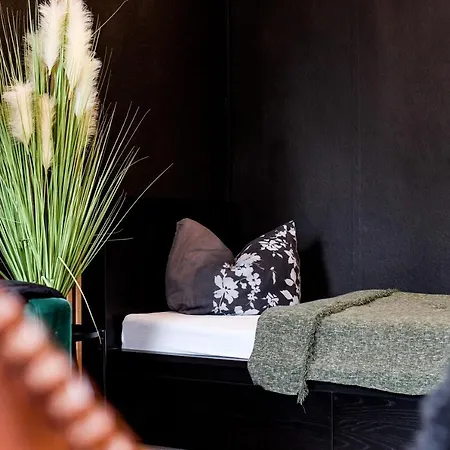 Stilvolles Business-apartment Sued - Schreibtisch - Waschmaschine - 3 Personen - Wifi - Naehe Uni Appartement