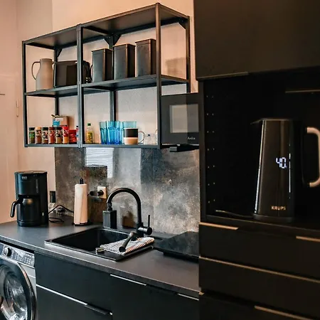 Апартаменты Jetzt - Modern & Gemuetlich - Waschmaschine - Wifi - 3 Personen