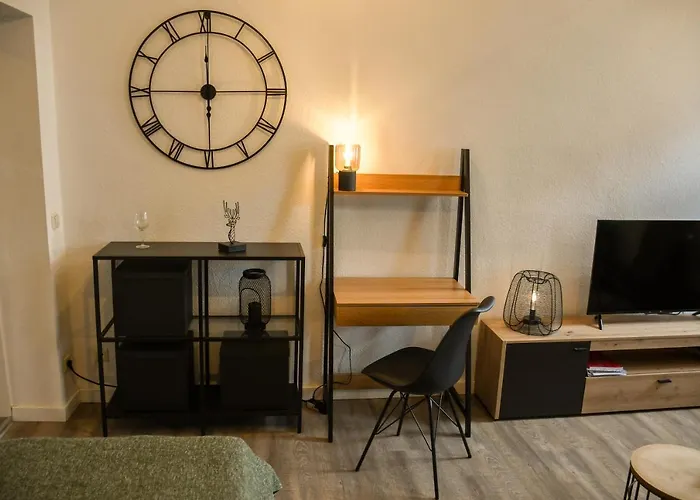 Daire Jetzt - Modern & Gemuetlich - Waschmaschine - Wifi - 3 Personen *