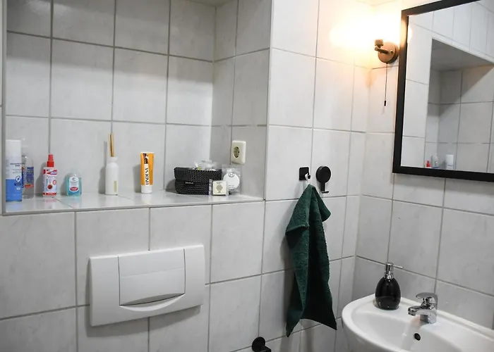 Jetzt - Modern & Gemuetlich - Waschmaschine - Wifi - 3 Personen Daire